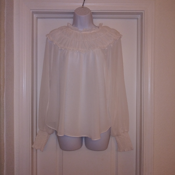 1. STATE Solid Gauze Blouse in Soft Ecru  - Picture 2 of 10